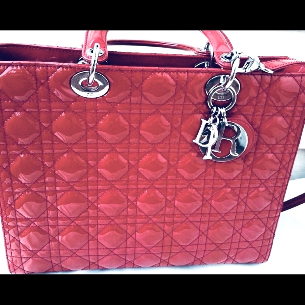 CHRISTIAN DIOR Dark RED / light Burgundy patten leather Cannag Bag - Picture 13 of 16